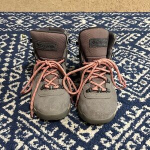 Columbia Outdoor Boots